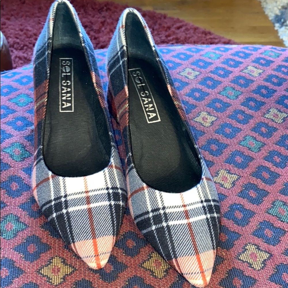 Plaid Shoes NWOT